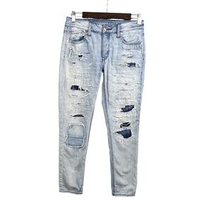 American Eagle Denim SkinnyJeans Womens Sz 0 Light Wash Ripped and Repaired Look